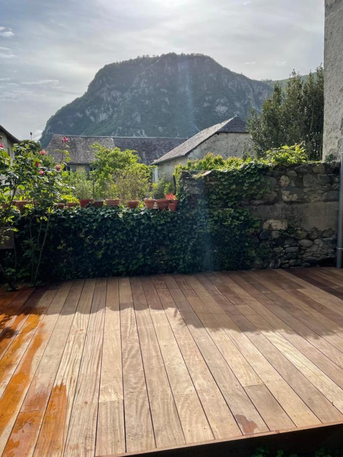 Le Monrepos Avec Jacuzzi Nordique Lejlighed Bielle Eksteriør billede