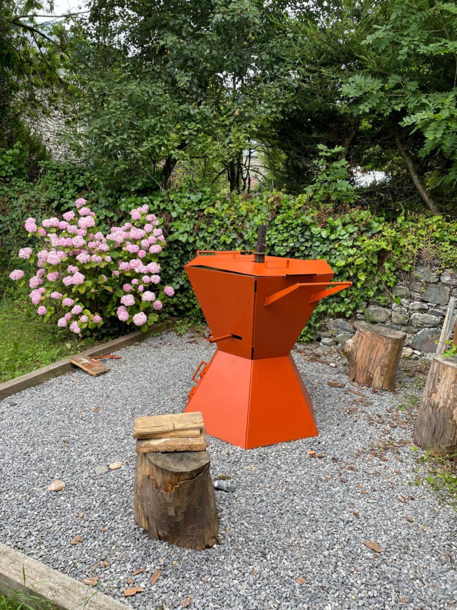 Le Monrepos Avec Jacuzzi Nordique Lejlighed Bielle Eksteriør billede